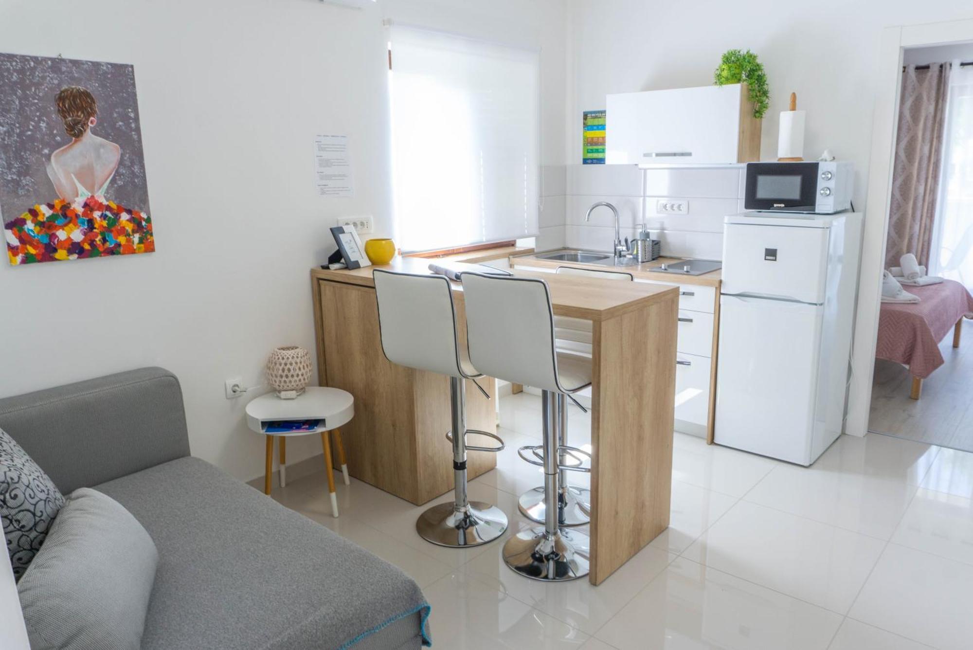 Apartment Jadran Baska Екстер'єр фото