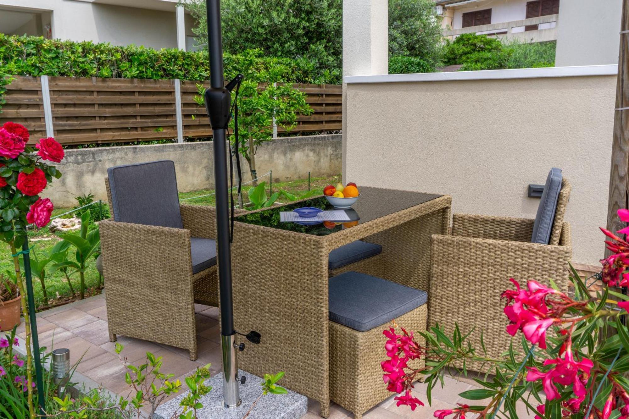 Apartment Jadran Baska Екстер'єр фото