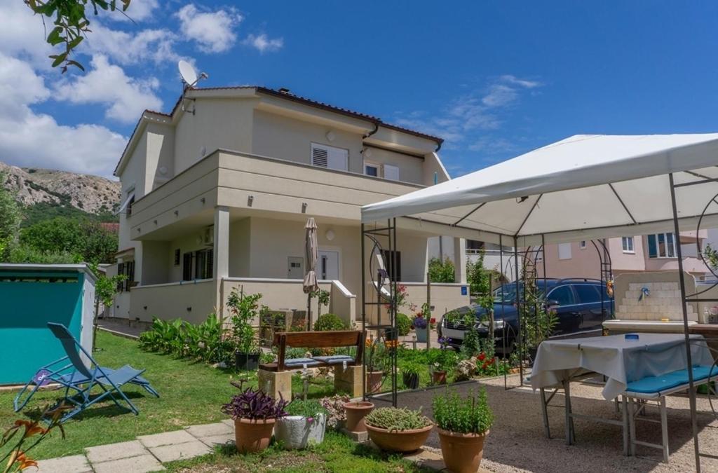 Apartment Jadran Baska Екстер'єр фото